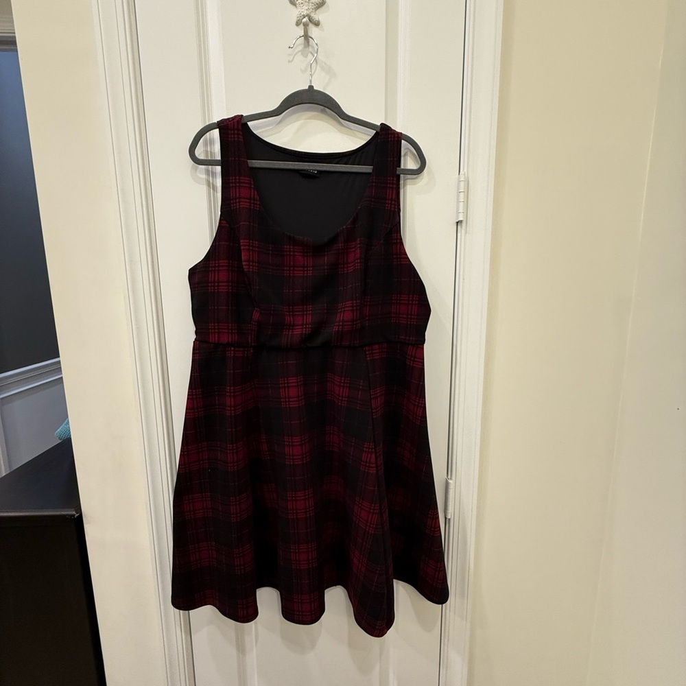 Red and Black Plaid Sleeveless Dress